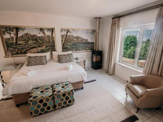 Room image 3