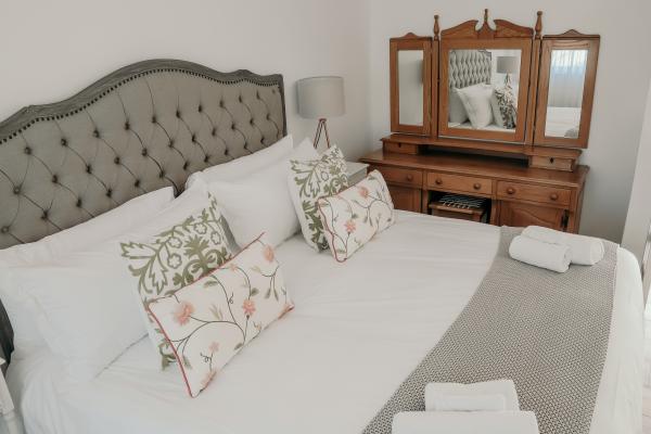 Room image 7