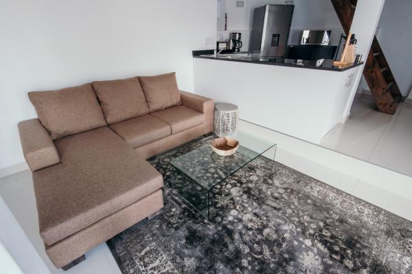 Room image 5
