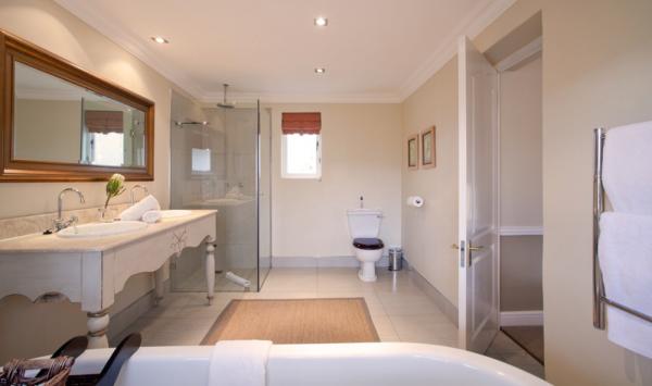 Room image 1