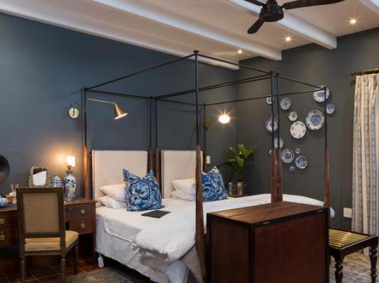 Room image 1