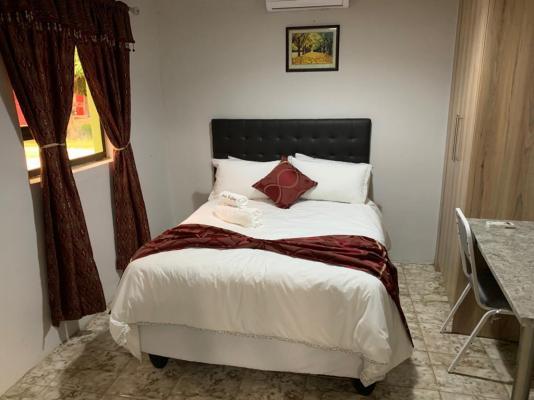 Room image 7
