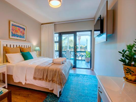 Room image 12