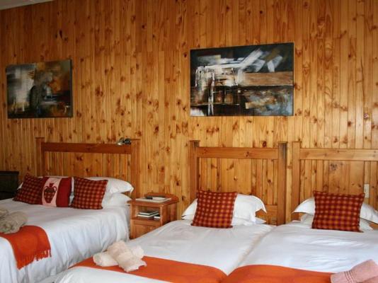 Room image 3