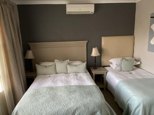 Room image 6