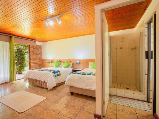 Room image 10