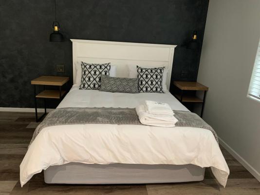 Room image 1