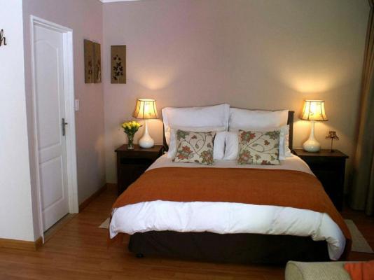 Room image 6