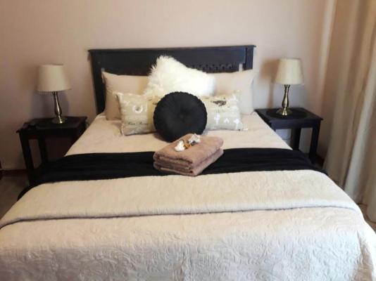 Room image 6