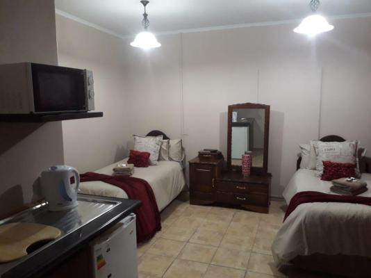 Room image 7