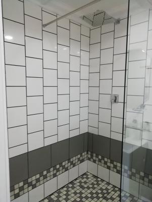Room image 4