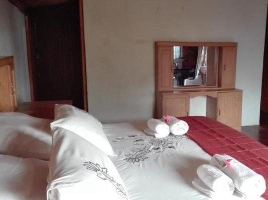 Room image 2