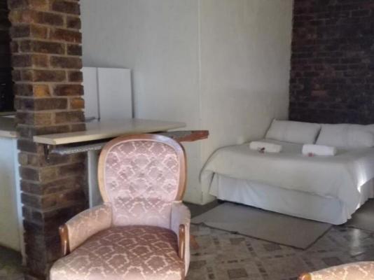 Room image 7
