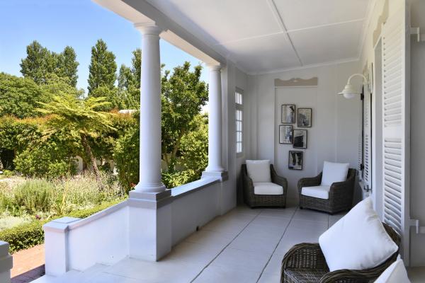 Les Chambre Guest House - 150541