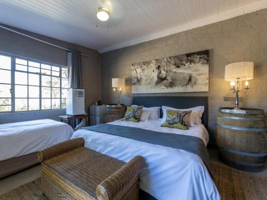 Room image 1