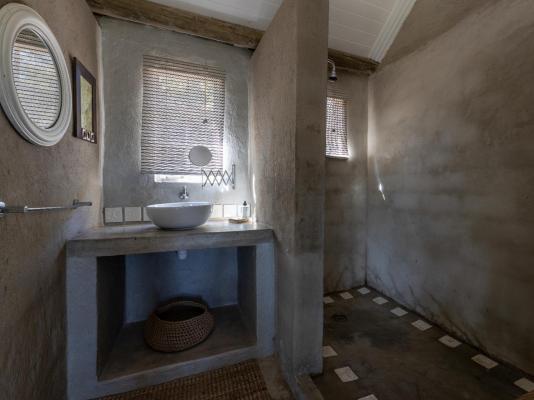 Room image 3