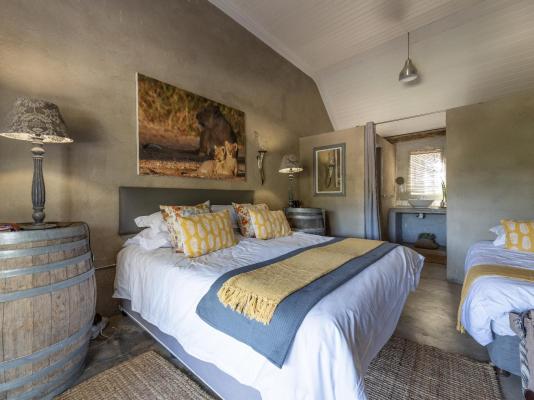 Room image 5