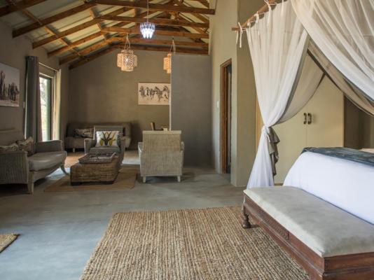 Room image 6