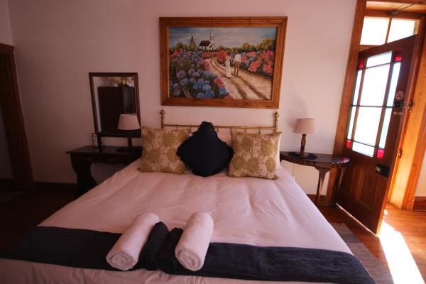 Room image 7