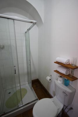 Room image 18