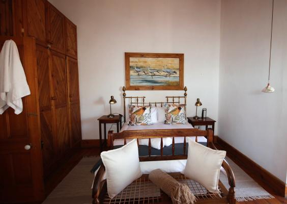Room image 36