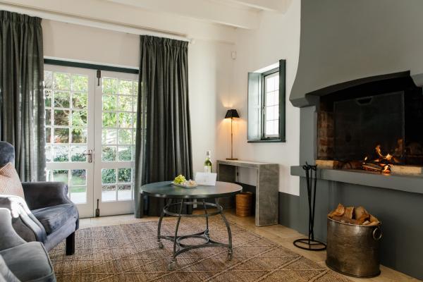 Room image 3