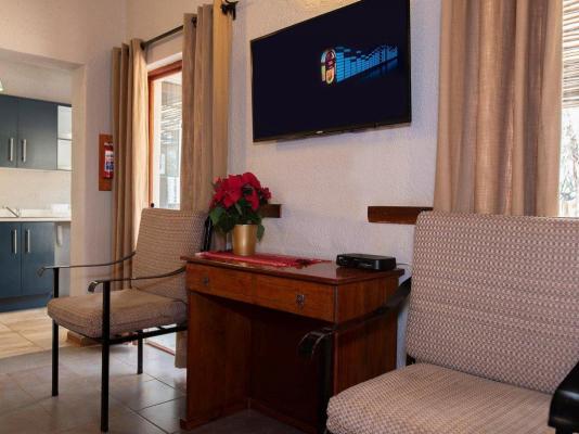 Room image 4