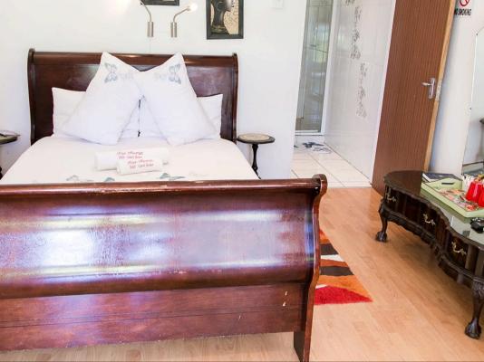 Khol Newman Bed & Breakfast - 151768