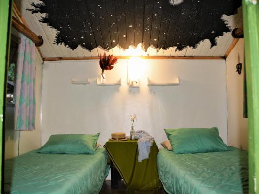 Room image 1