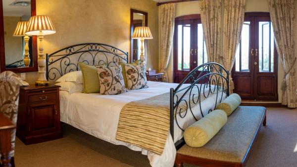Room image 8