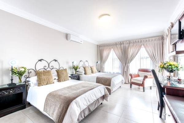 Room image 8