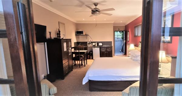 Room image 24