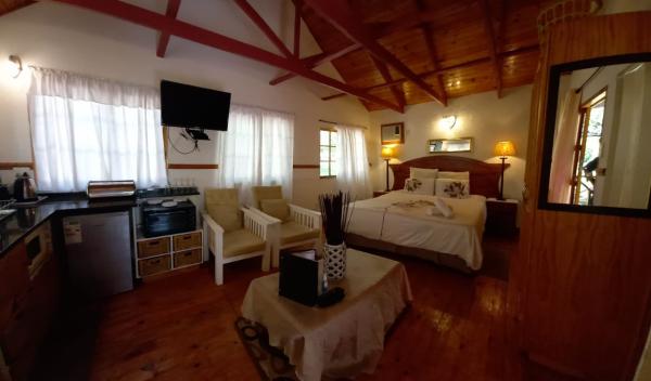 Acacia Bush Lodge - 153759