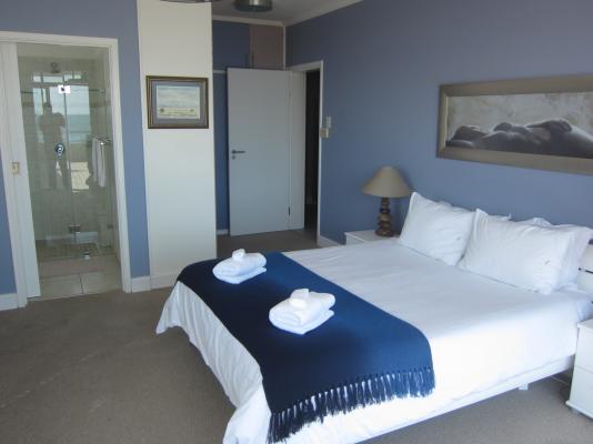 Room image 1