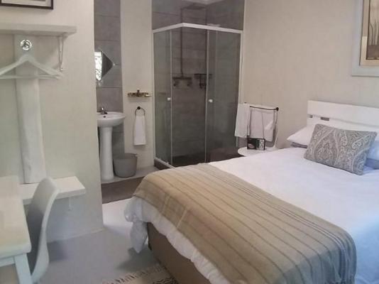 Room image 1