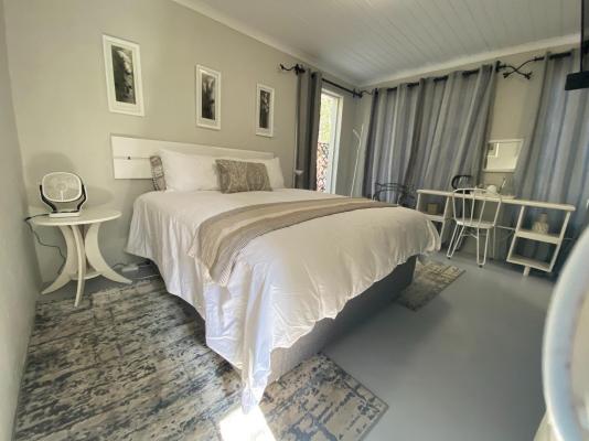 Room image 2
