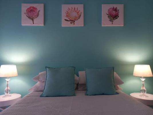 Room image 1
