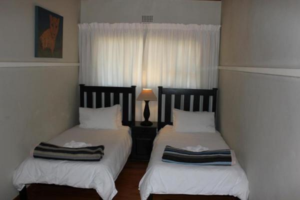 Room image 13