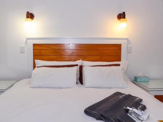 Room image 2