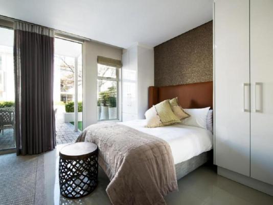 Room image 5