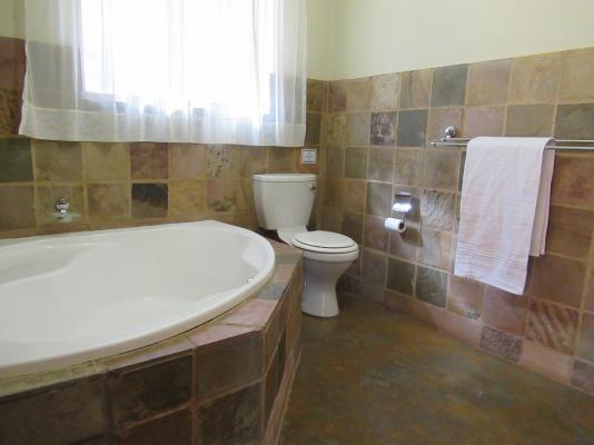 Siyaya Bush Lodge
