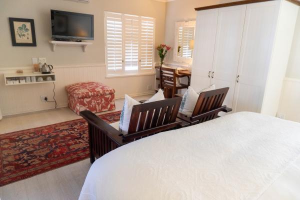 Room image 4