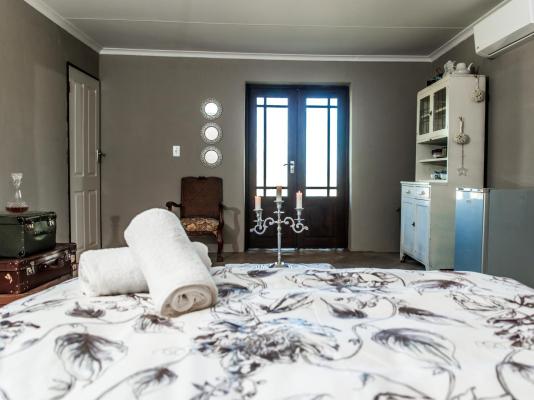 Room image 6