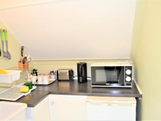 Room image 2