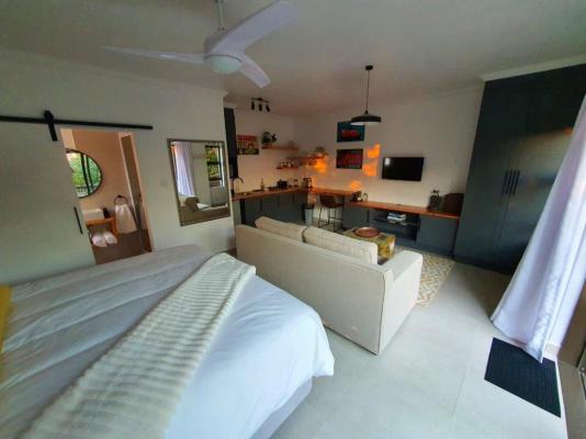 Room image 1