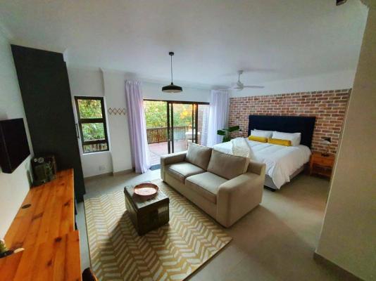 Room image 2