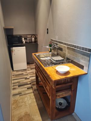 Room image 4