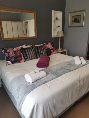 Room image 5
