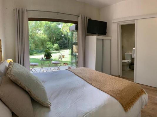Room image 2