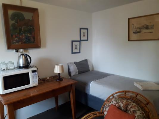 Room image 2